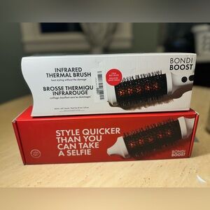 Bondi Boost Infrared Red Thermal Bounce Hot Brush Brazilian Blowout Volume